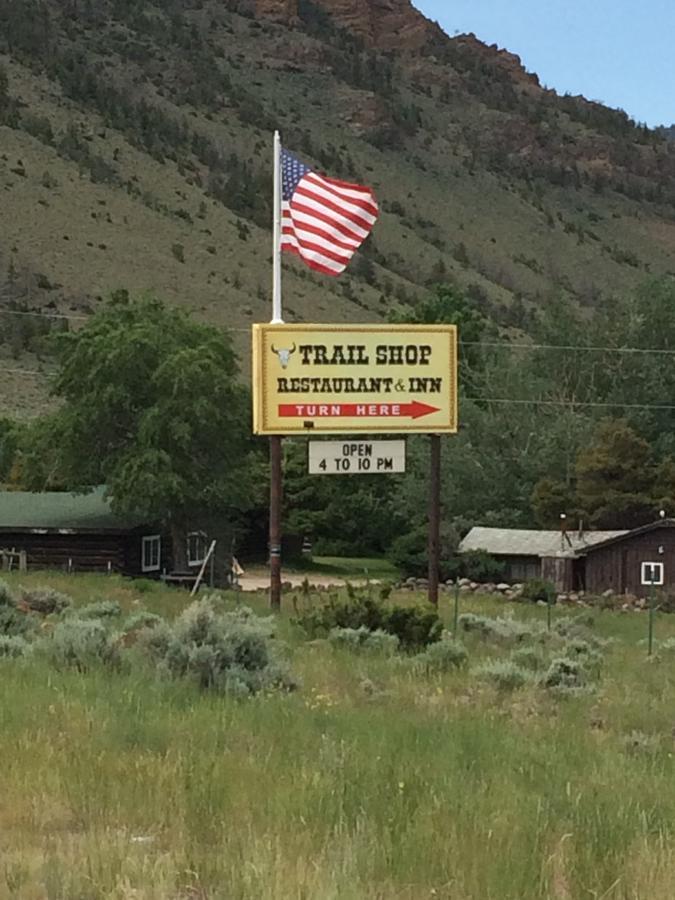 Trail Shop Inn Wapiti Εξωτερικό φωτογραφία